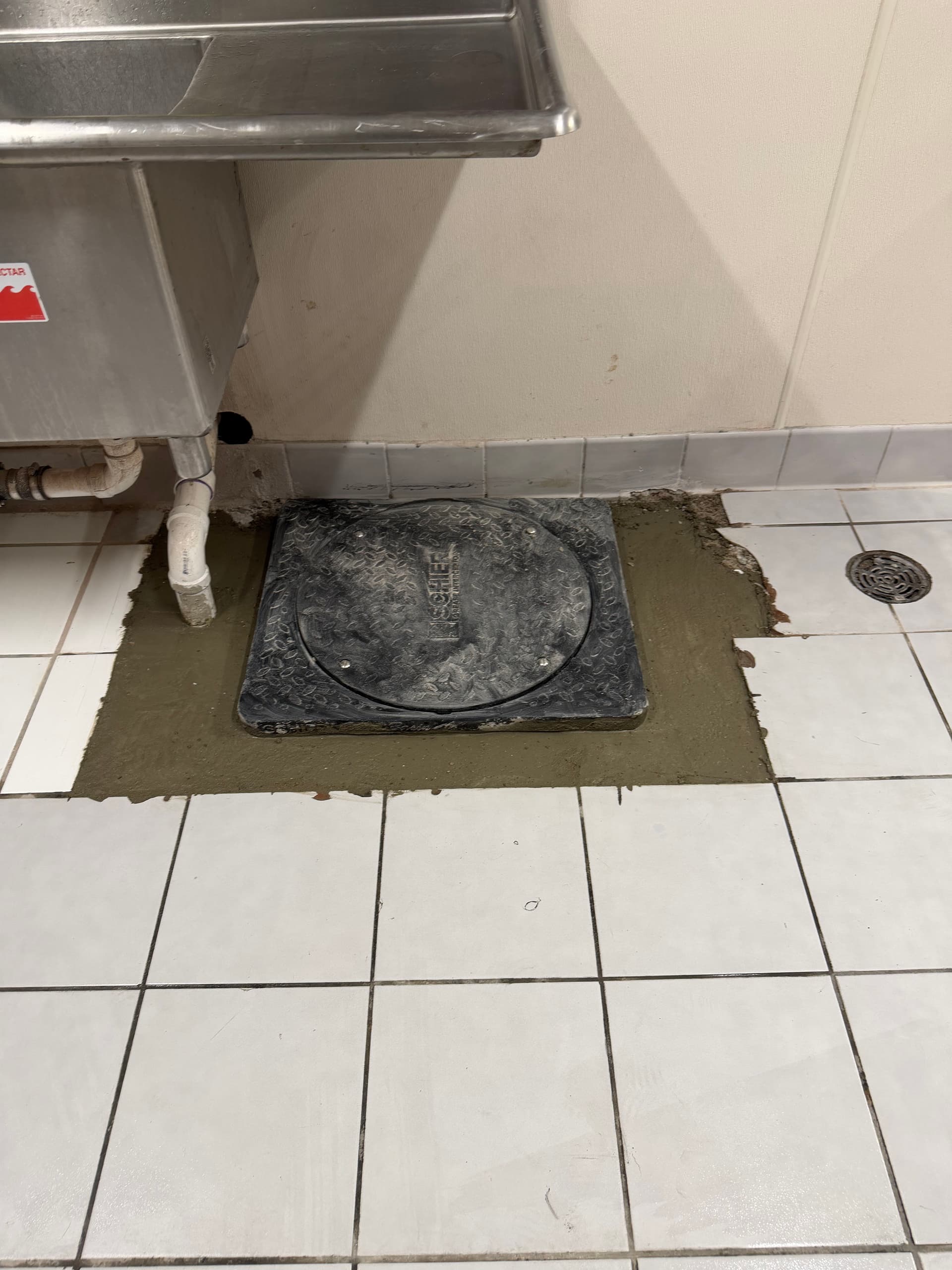 Gallery photos for Grease Trap Replacement at Papa John's: Image #5